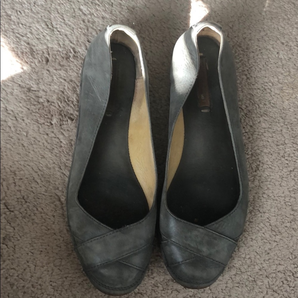 Frye Company ballet flats